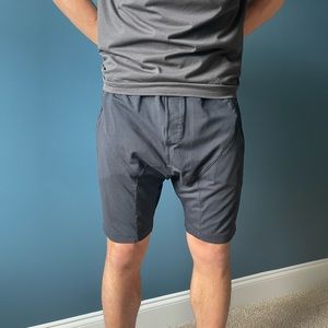 ALO yoga short